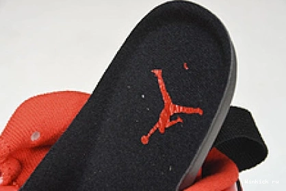 Retro Red 9 Chile Jordan 0824